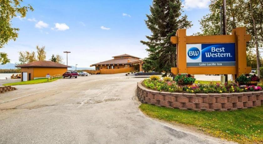 Best Western Lake Lucille Inn Василла Экстерьер фото